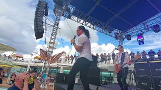Nerd Halen - Panama (Monsters of Rock Cruise - 2/12/2022)
