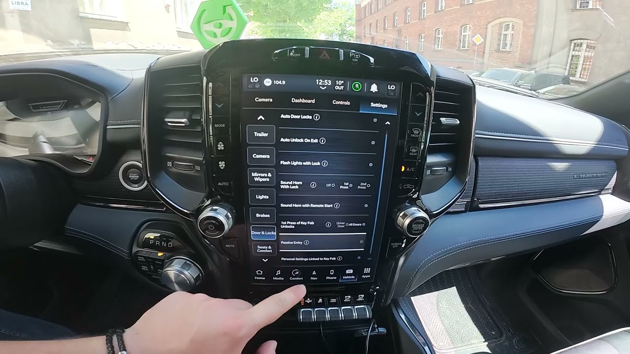 RAM 1500 eTorque – How to Enable or Disable Passive Entry