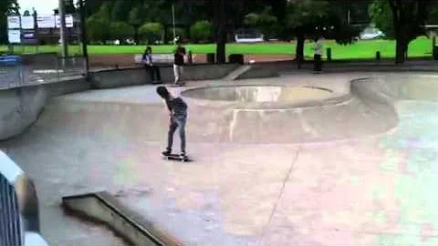 Robert Bemis Nollie back heel