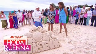 Artist stuns Hoda & Jenna with beach-themed TODAY sandcastle