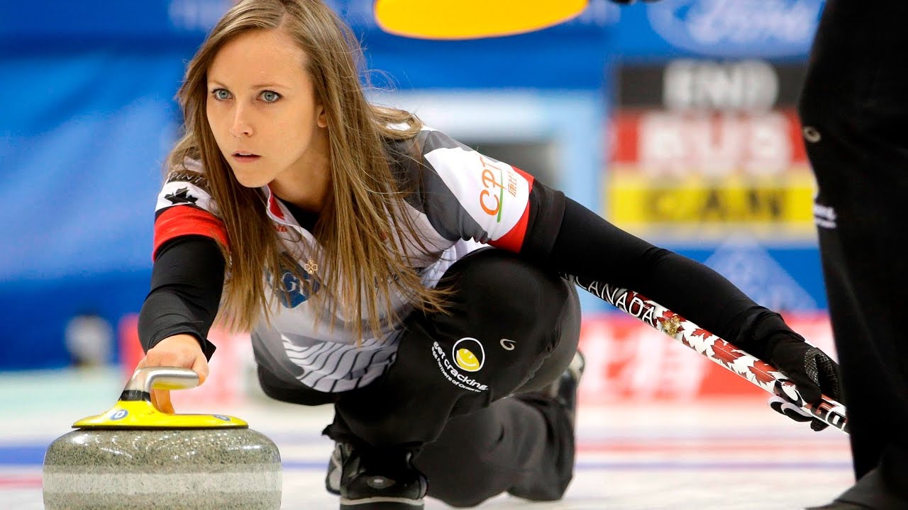 Rachel Homan wins World Curling Championship in historic fashion - YouTube.