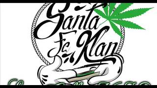 Remik Gonzalez Ft. Santa Fe Klan - Se les cae el cantón