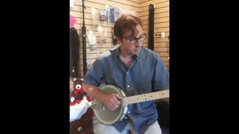 Goodtime Banjo with Renaissance Head