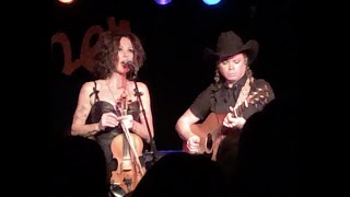 Celebrity Amanda Shires - "Highwomen" Antone's, Austin TX, 11-13-22 Profile