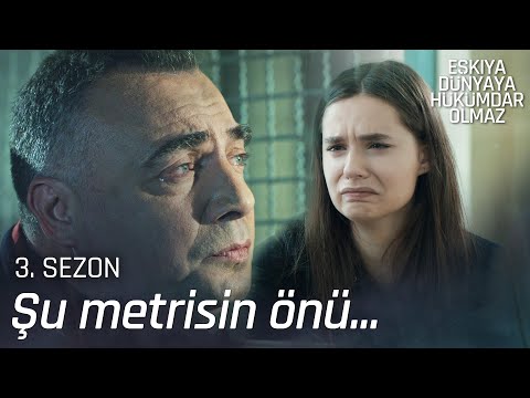 Şu Metrisin Önü... - EDHO Efsane Sahneler