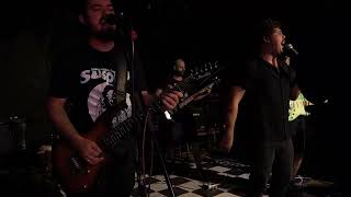 2 - FINO TRAPO - O AMOR TÁ FORA DE MODA (SHOW ESPECIAL DE 10 ANOS)