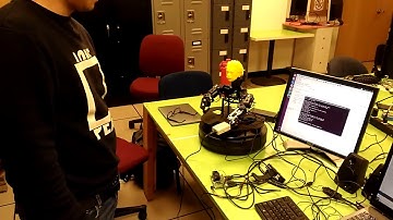 ROS turtlebot2 AI respond to user voice V_20181201_205113.mp4
