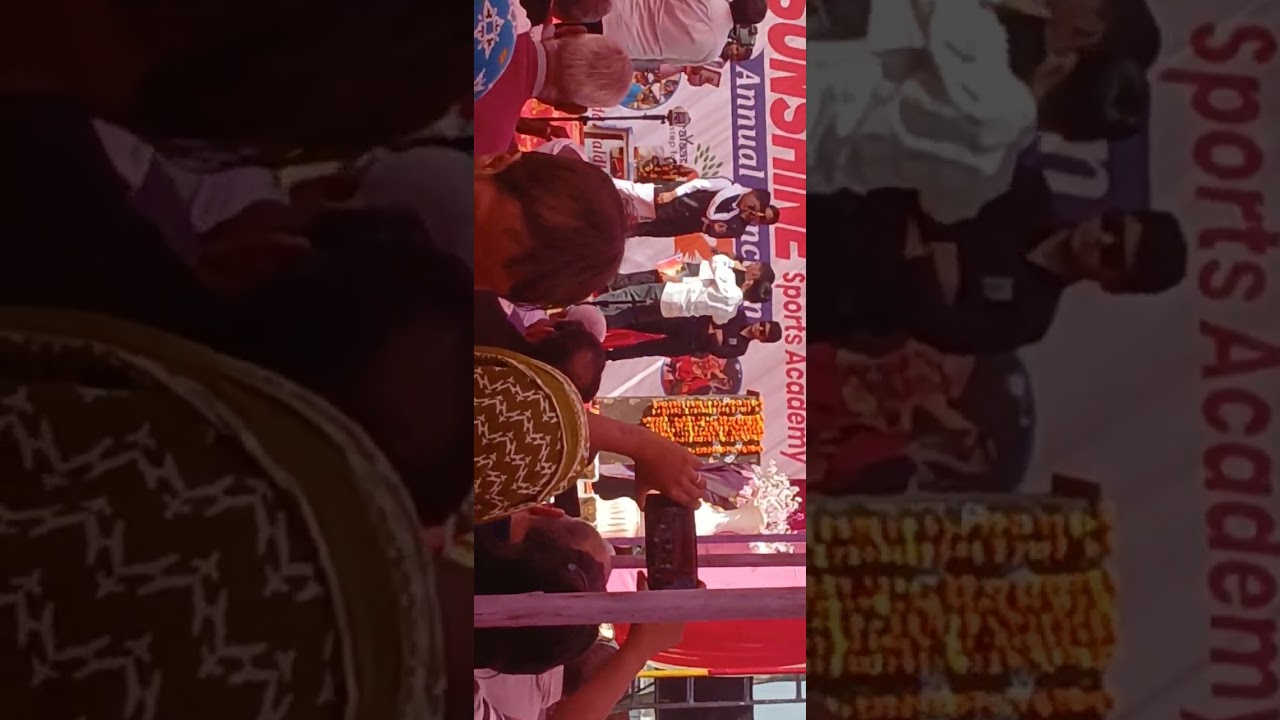 अनपढ़ नेता के बारे में क्या नाटक बच्चों ने#ट्रेंडिंगशॉर्ट्स 