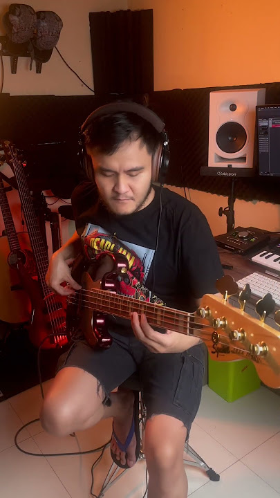 Bilal Indrajaya - Niscaya #basscover #bassplayer #bass #squierbyfender #niscaya #bilalindrajaya