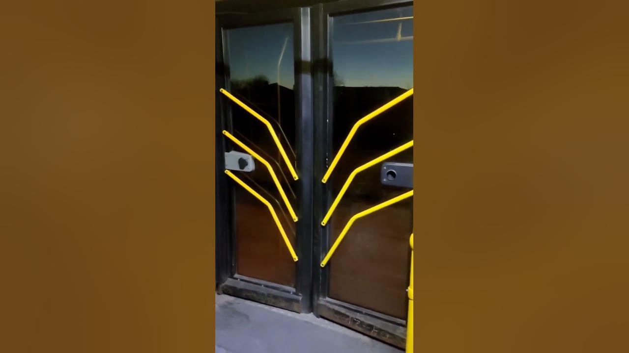 Двери автобуса ЛАЗ-А292🚌 Киев. Спасибо Дмитрию - YouTube