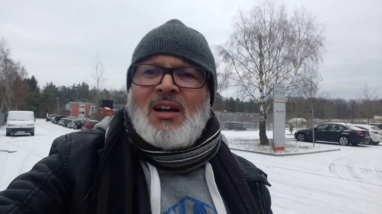 يوم نزل محمد السادس نصره الله بالهليكوبتر في قرية مزكيتام......