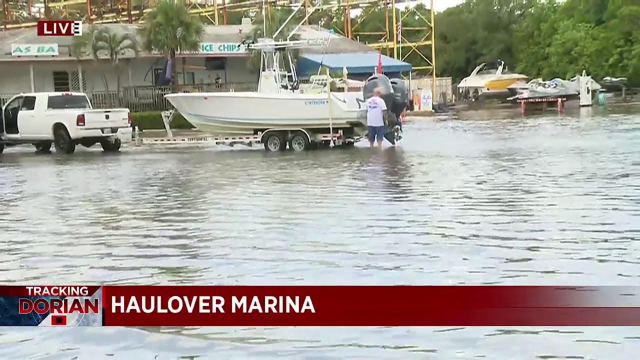 King tides bring flooding to South Florida ahead of Dorian - YouTube