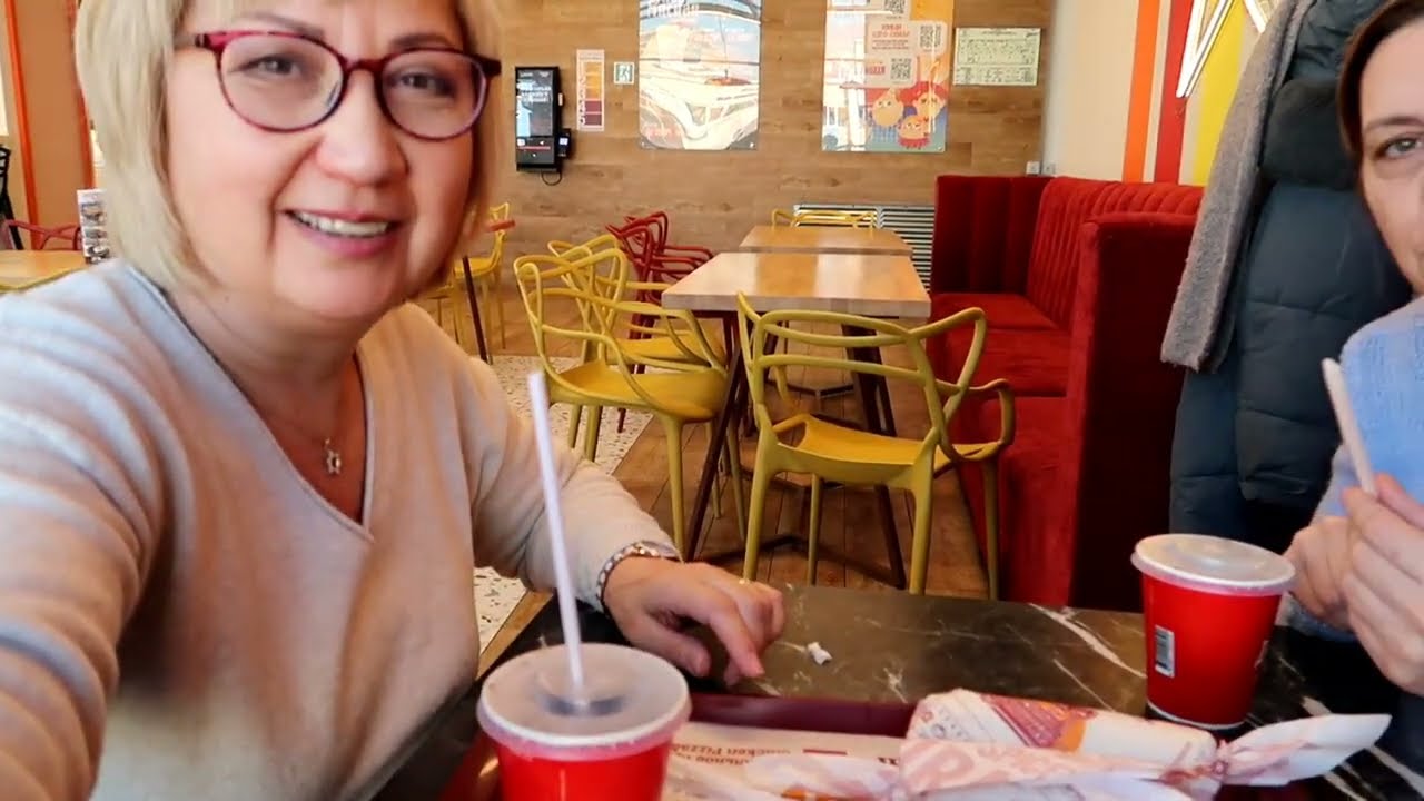 Эконом кафе,отмечаем ДР с подругой детства,Пермь 2026,зима...