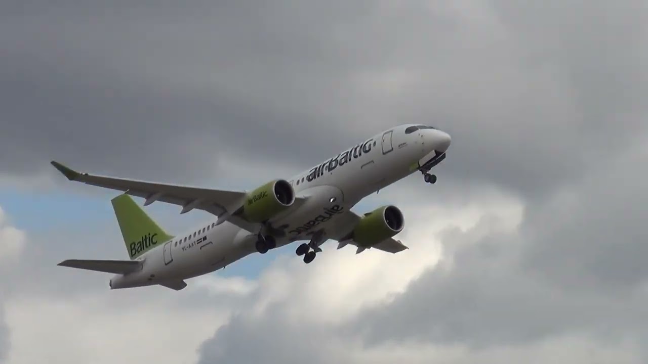 11 min of spotting Vilnius Airport (2022/04/10)