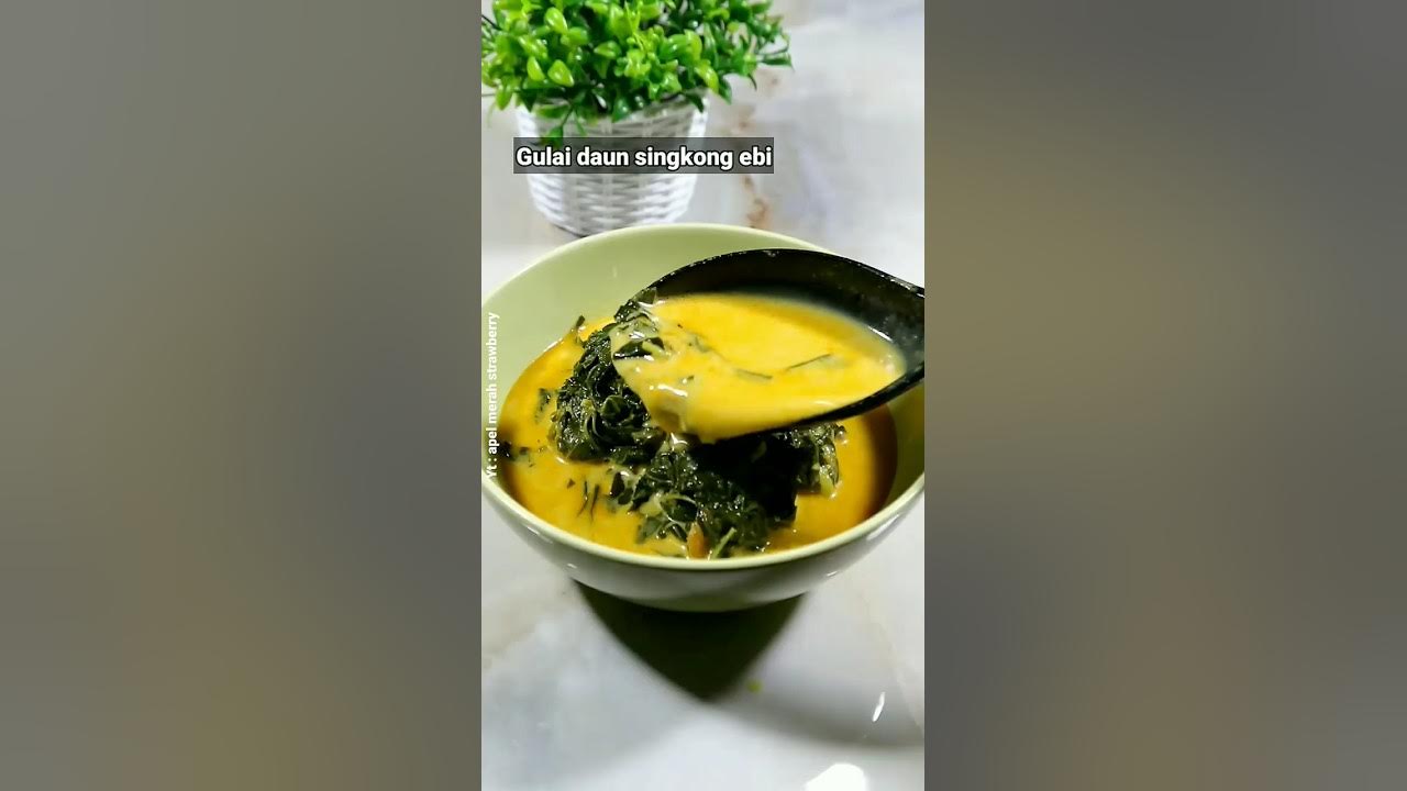 Gulai daun singkong ebi #shorts #shortsfeed #shortvideo #gulaidaunsingkong #resep #resepmasakan Gulai daun singkong ebi #shorts #shortsfeed #shortvideo #gulaidaunsingkong #resep #resepmasakan