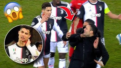 Cristiano Ronaldo hugs with Fans
