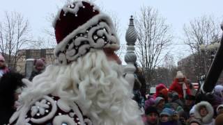 Дед Мороз из Великого Устюга в Балаково. Обелиск(Сегодня, 8 января 2016, в Балаково приехал Дед Мороз из Великого Устюга. Балаково стал единственным городом..., 2016-01-11T20:20:02.000Z)