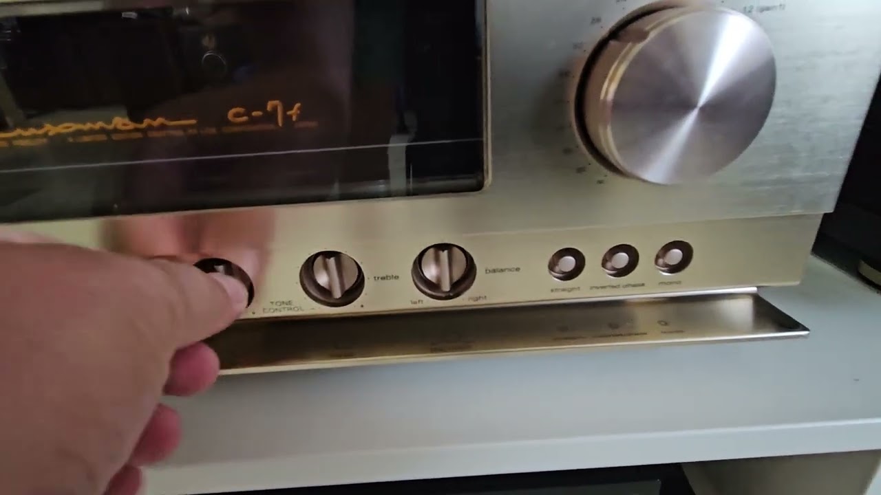 LUXMAN M-7F +LUXMAN C-7F + Technics SB-M2 - YouTube