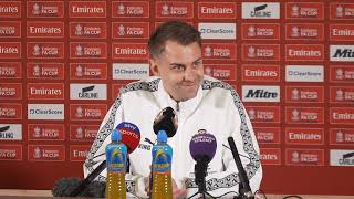 Press Conference Live: Eckert on Arsenal