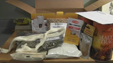 Easy Home Brewing - Brewer's Best Holiday Ale
