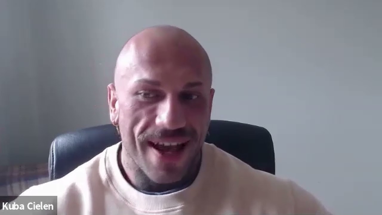 Outline Video RX'D RADIO E237: Kuba Cielen