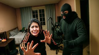 Download Lagu A DANI FOI ATACADA POR LADRÕES DENTRO DA CASA E O PEREIRA SALVOU ELA….😱 MP3 Download Lagu A DANI FOI ATACADA POR LADRÕES DENTRO DA CASA E O PEREIRA SALVOU ELA….😱 MP3