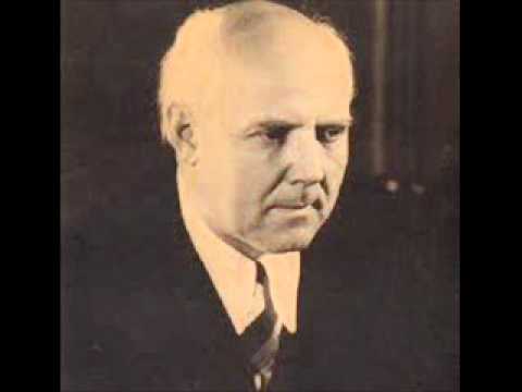 Walter Gieseking plays Beethoven "Moonlight" Sonata  (rec. 1951)