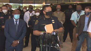 Houston Mayor Turner congratulates Art Acevedo, says he'll name interim chief later this week