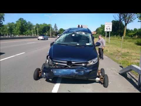 Distracted driver crash - NY33 in Buffalo