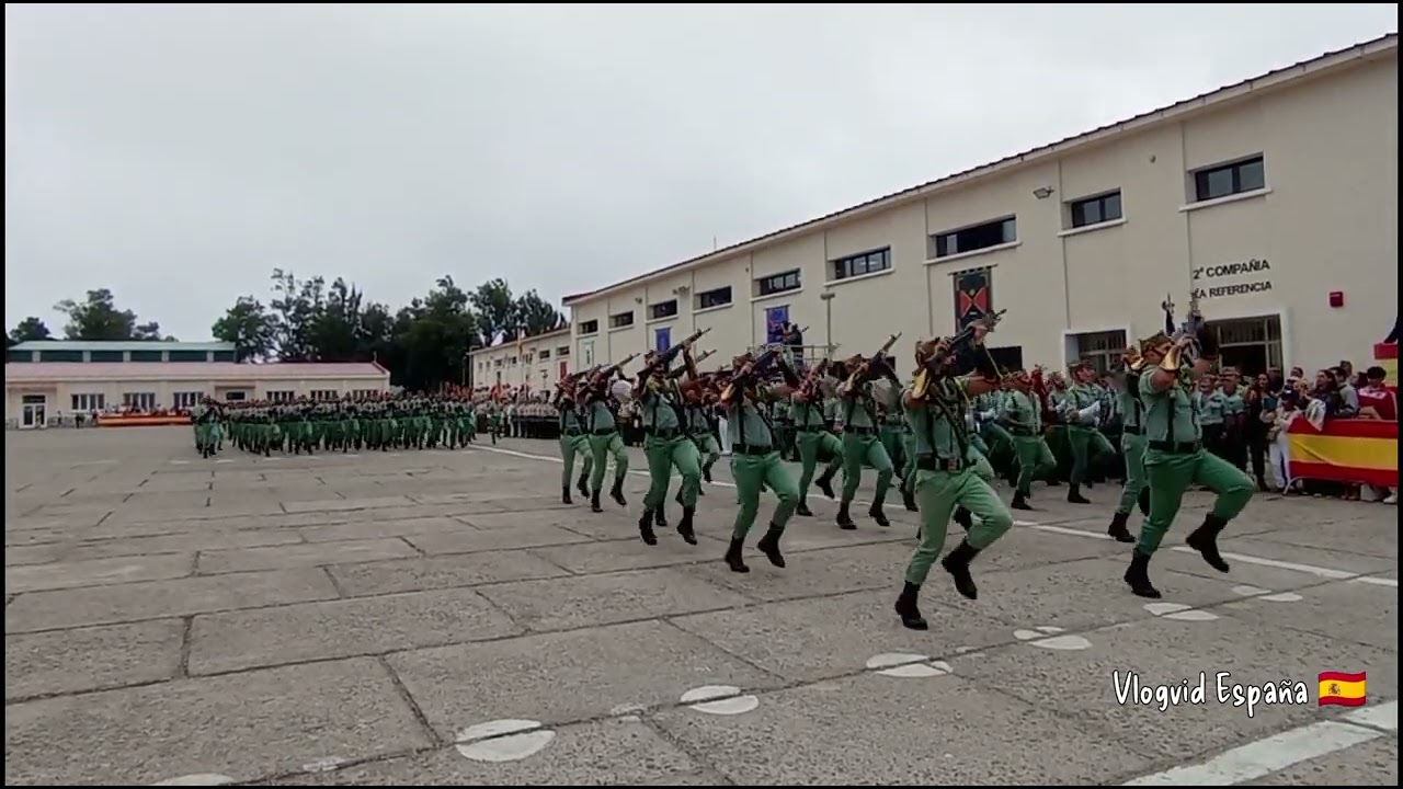 La Legión Abandona Espectacularmente la Plaza de Armas de la Posición A.
