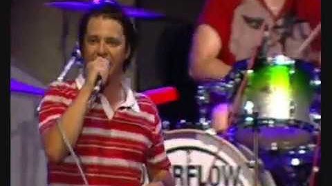 Overflow LIVE@EXIT Festival 2011     Music is dangerous!