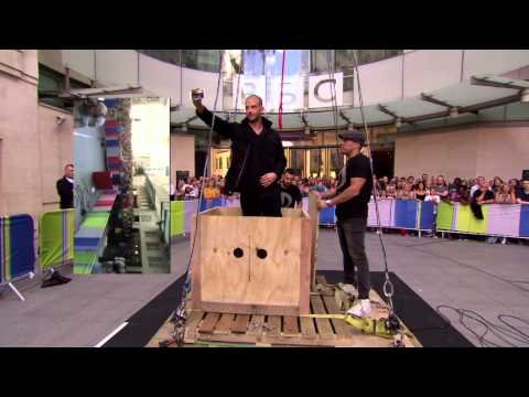 Darcy Oake Escapes