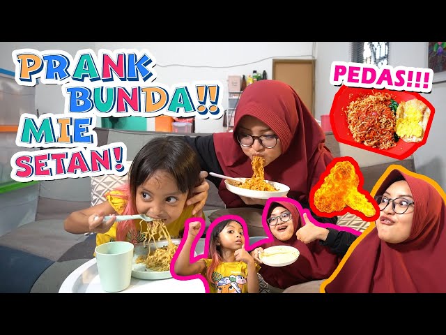 LEIKA NGERJAIN BUNDA!! MIE SUPER PEDAS, SAMPE BIBIR DOWER.. class=