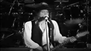 Download lagu GUNS N' ROSES • Dust N' Bones [720p HD Full Album Version] ♫ gMiXx'D ♫