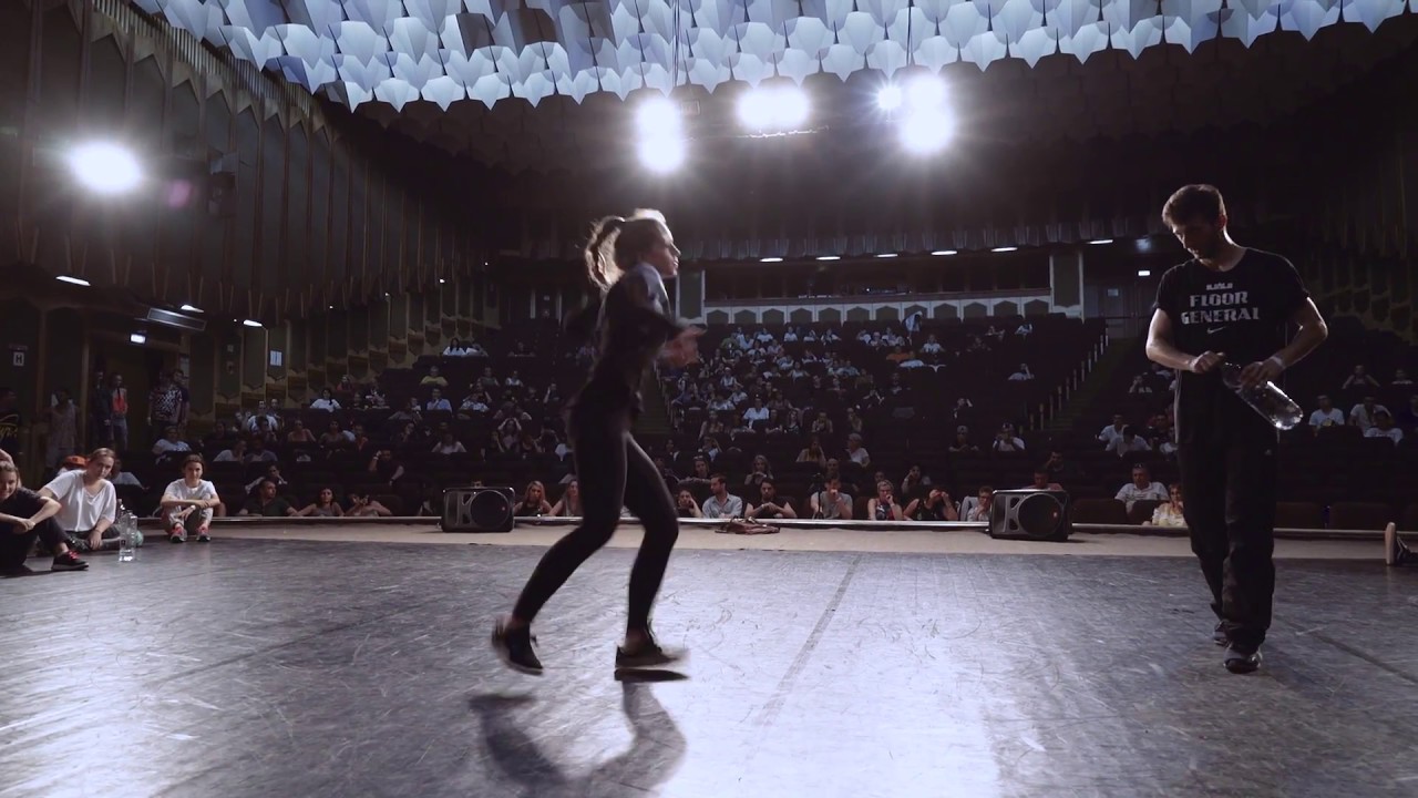 Dance It Out Championship 2017: Hip Hop +15 Battle - Daria vs Sid constanta romania airport