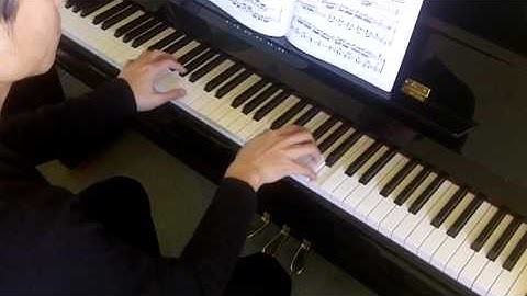 Bastien Intermediate Technic 3 No.18 Lemoine Fancy Fingers (P.33)
