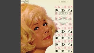 Video thumbnail of "Doris Day - Night Life"