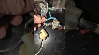 2010 -18 Buick envoy traverse backup camera. that's the wire that controls it. beware Go GM