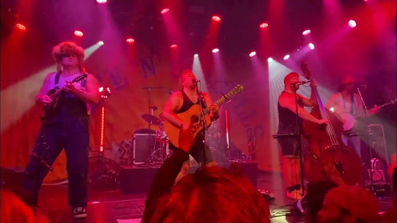 Steve 'n' Seagulls - The Trooper (Iron Maiden Cover) Live Melkweg Amsterdam 16-11-2022 Steve 'n' Seagulls - The Trooper (Iron Maiden Cover) Live Melkweg Amsterdam 16-11-2022