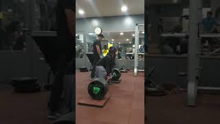 Hijab Woman Trying To Weightlifting -