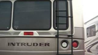 2005 Damon Intruder 373W Class A 131