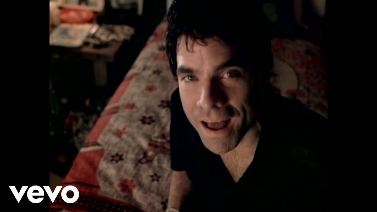 Train - She's On Fire - YouTube