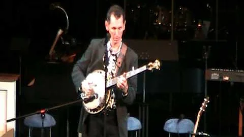 Tim Lovelace plays Dueling Banjos