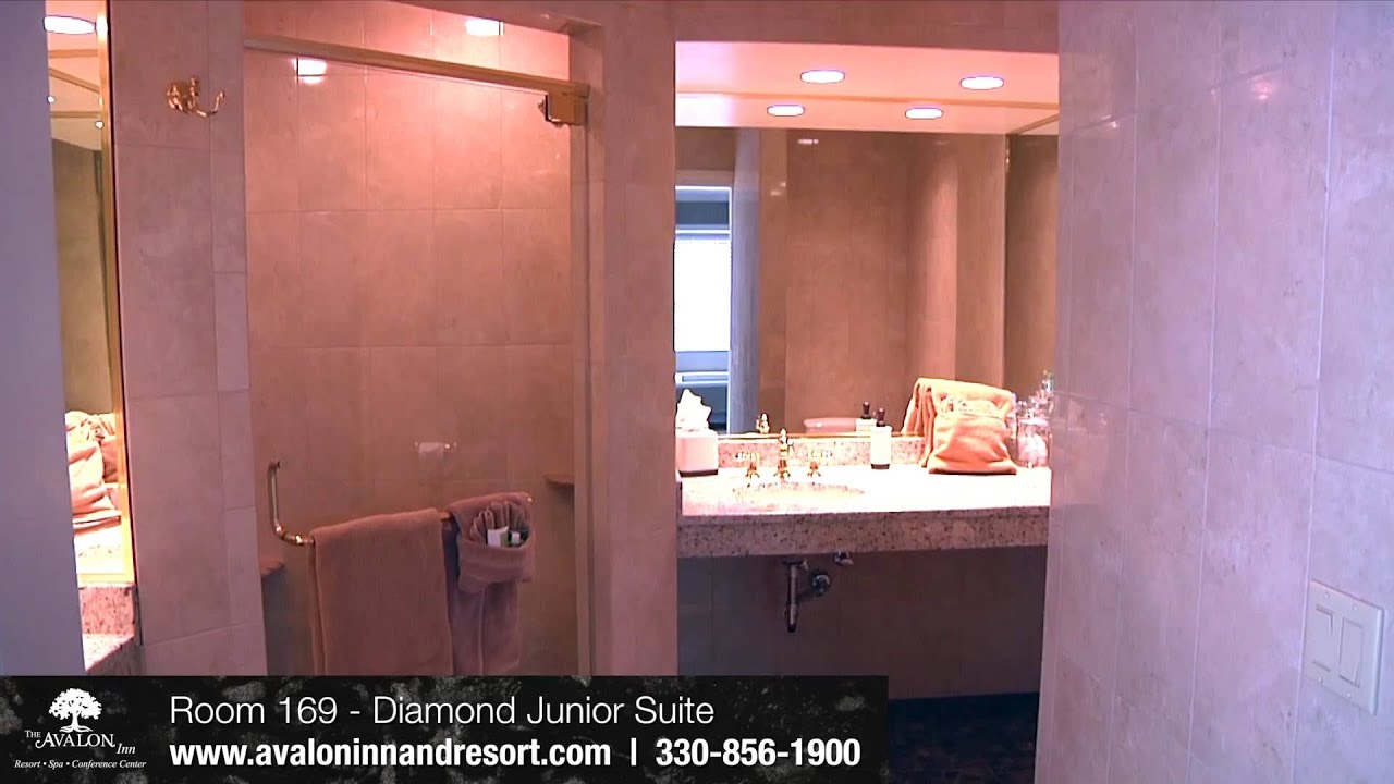 Avalon Inn Resort & Spa Room 169 15 Warren, Ohio YouTube