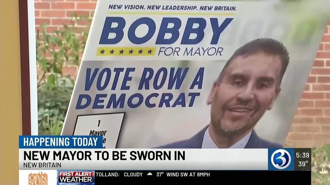 Former state representative's victory breaks Republican dominance in city elections