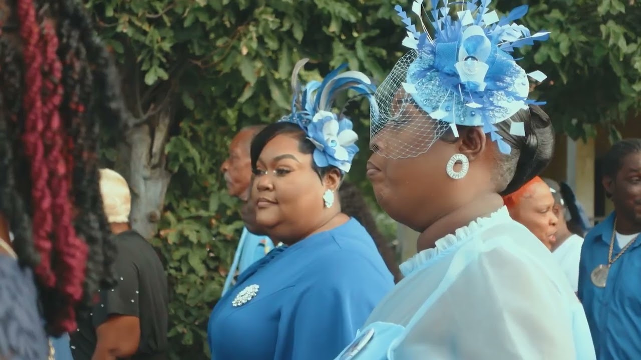 LONG LIVE MONTO/BOUNCER