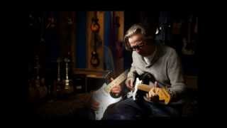 Video thumbnail of "ERIC  CLAPTON - Rambling On My Mind"