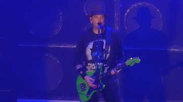 Blink 182 - Blame It on My Youth (The Forum, Los Angeles CA 8/8/19)