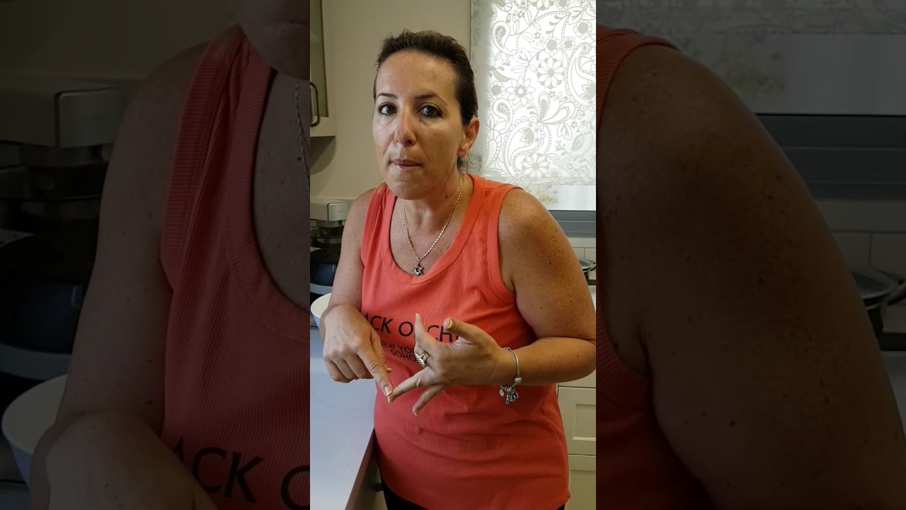 בורקיטס קלי קלות מקמח רגיל/כוסמין במילוי תפו"א ובצל מטוגן