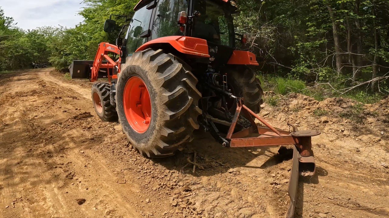 2023 Kioti NX5510 building a driveway crown with ANCIENT back blade (NO fancy implement!)